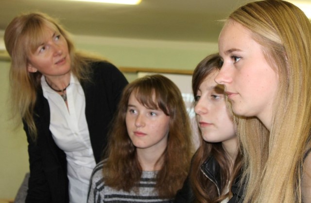 Доцент Лещук С.О. з командою учасниць